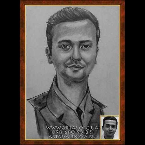 Портретний графітним олівцем